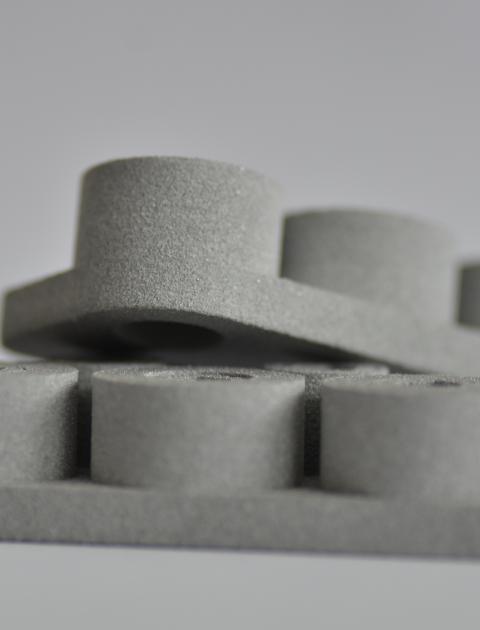 Wir bieten viele zusätzliche Services um die Erwartungen aus einer Hand zu erfüllen. Der 3D-Druck spielt hier für das Rapid Prototyping eine große Rolle. 
