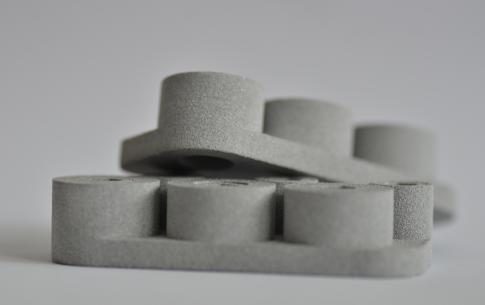 Wir bieten viele zusätzliche Services um die Erwartungen aus einer Hand zu erfüllen. Der 3D-Druck spielt hier für das Rapid Prototyping eine große Rolle. 